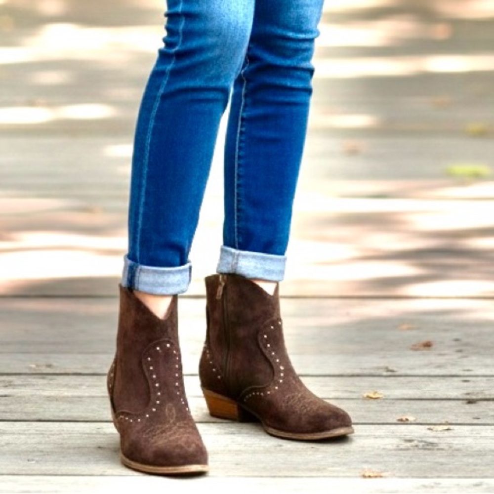 Women's Brown Suede Western Ankle Boots